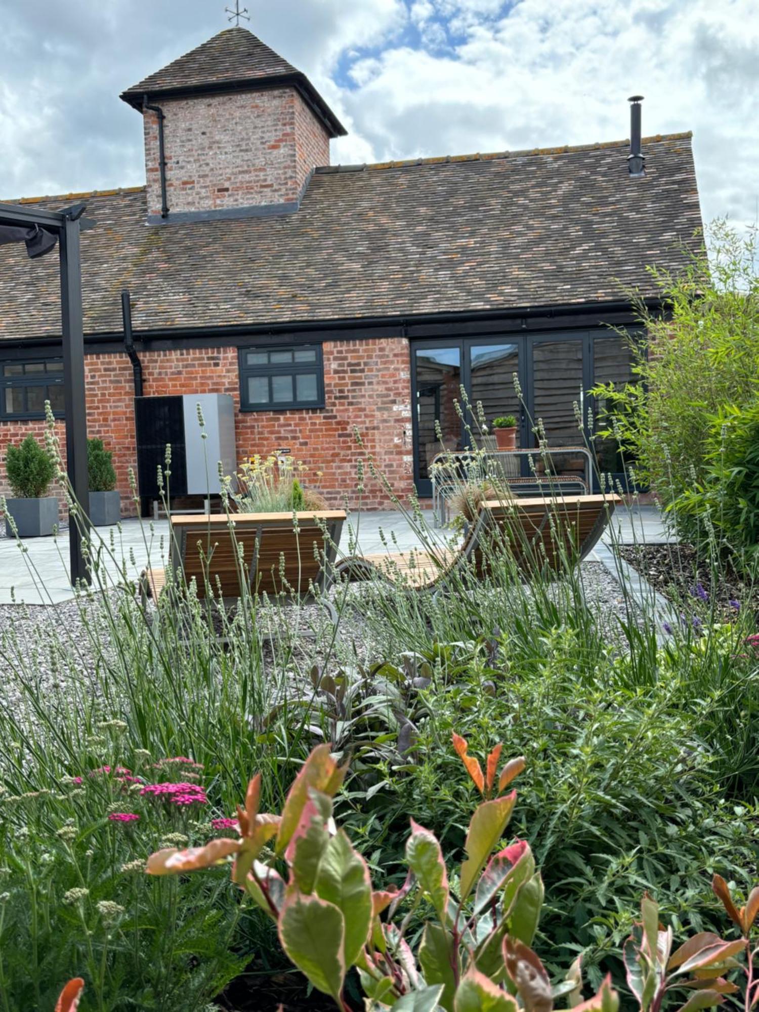 Pigeon House - Unique Barn With Private Garden, Hot Tub And Wood Burner Villa ชรูว์สเบอรี ภายนอก รูปภาพ